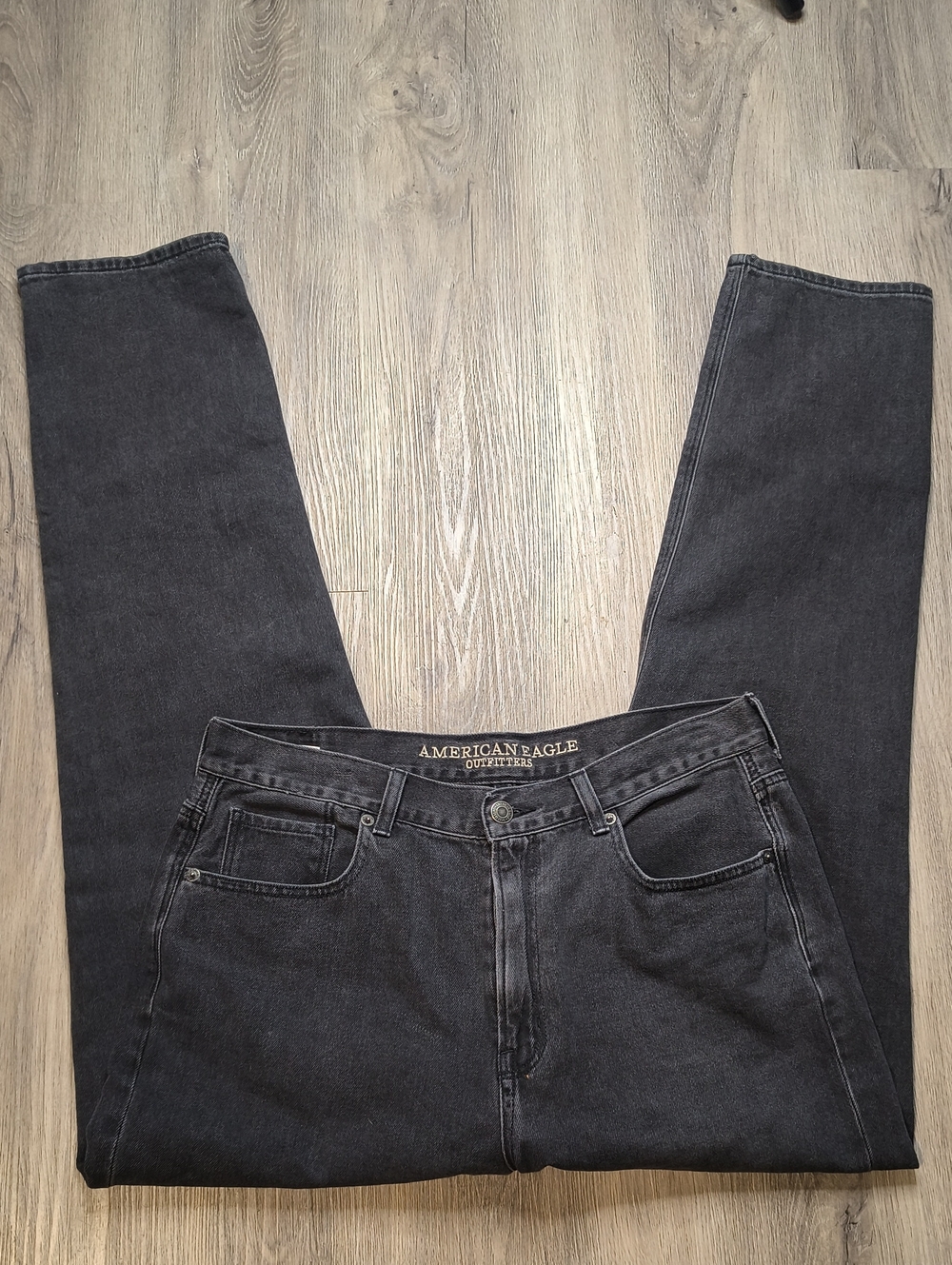 S1140 Mom Jeans Black Wash w/29.5" Inseam👖American Eagle Women's Size 12 - Picture 2 of 10